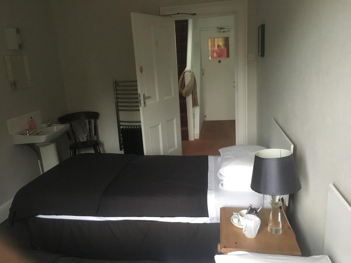 The George Hotel Kilsby Экстерьер фото